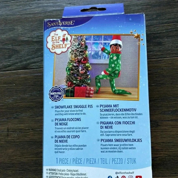 The Elf On The Shelf Snowflake Snuggle PJ’s outfit - Christmas Elf - Picture 3 of 4
